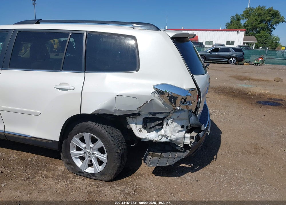 2012 TOYOTA HIGHLANDER VIN: 5TDBK3EHXCS118948
