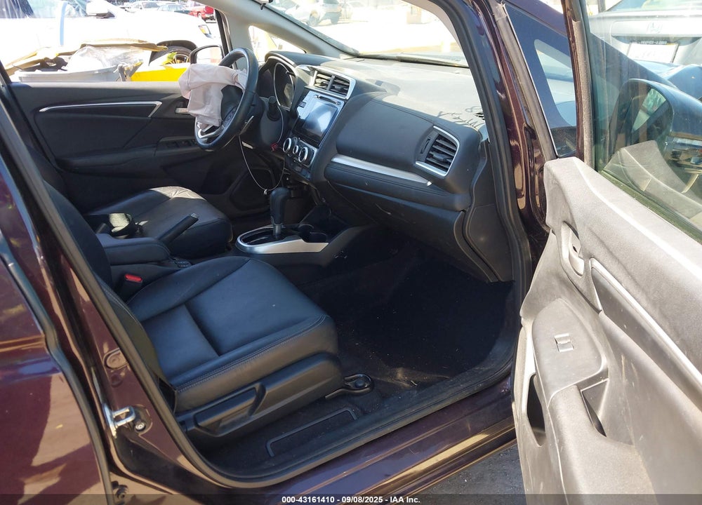 2015 HONDA FIT VIN: 3HGGK5H86FM750686