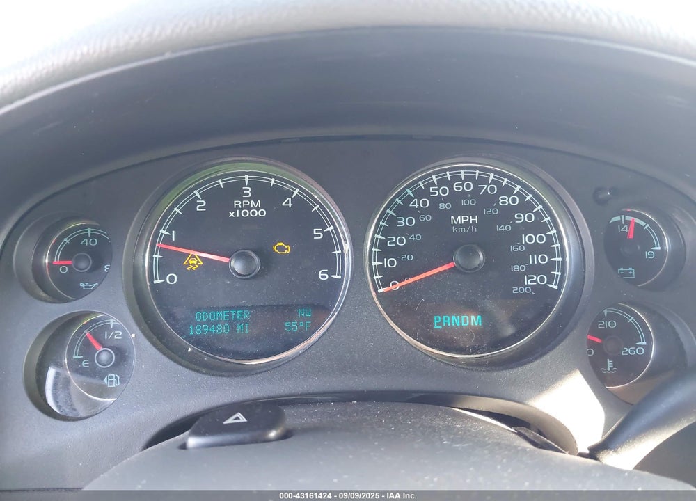 2011 CHEVROLET TAHOE VIN: 1GNSCBE0XBR232454