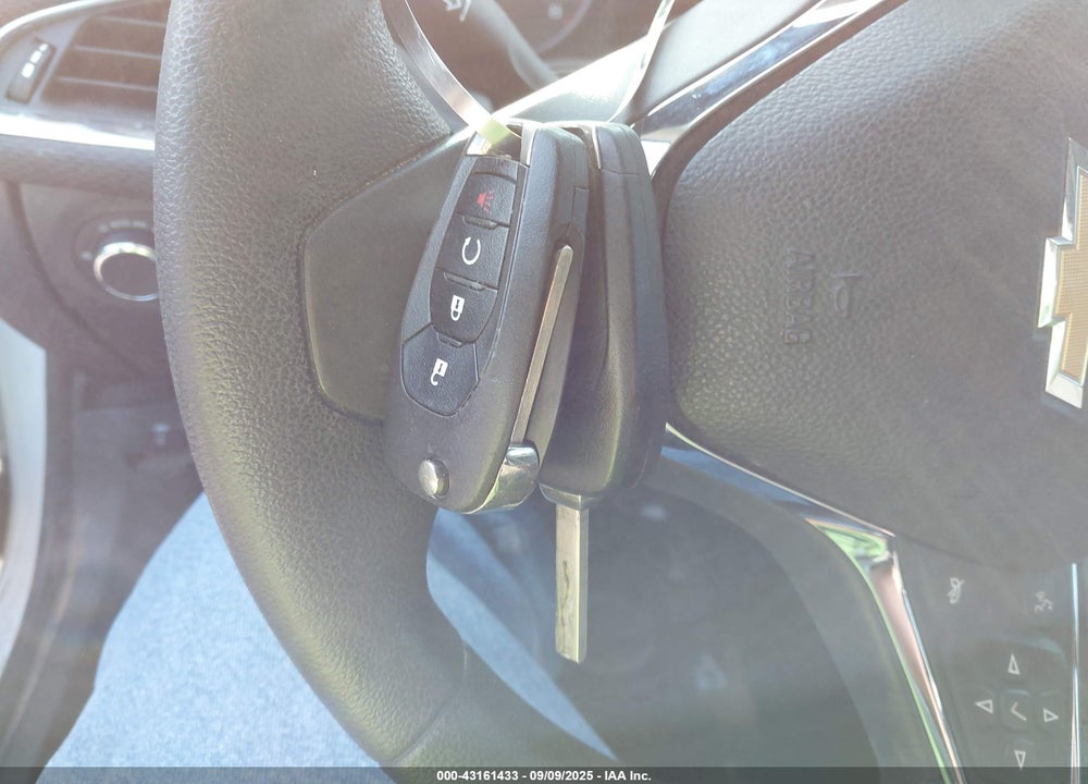 2019 CHEVROLET CRUZE VIN: 3G1BC6SM9KS567718