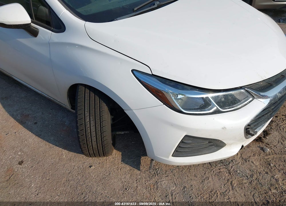 2019 CHEVROLET CRUZE VIN: 3G1BC6SM9KS567718