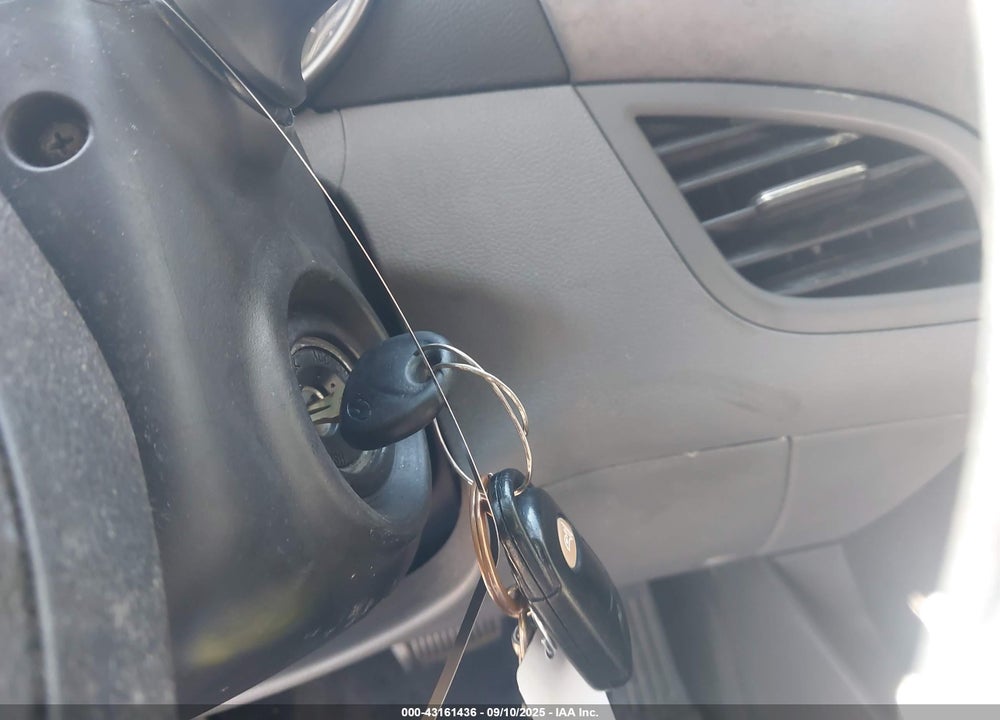 2011 HYUNDAI ELANTRA VIN: KMHDH4AE7BU122518