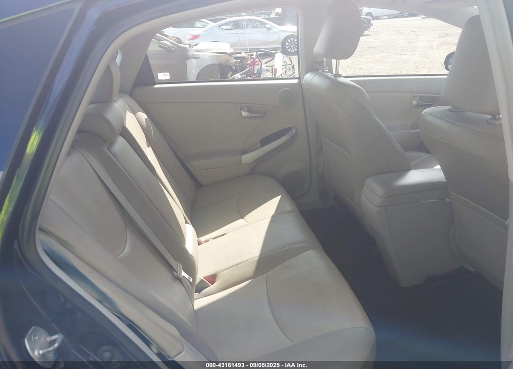 2012 TOYOTA PRIUS FOUR VIN: JTDKN3DU8C1497869