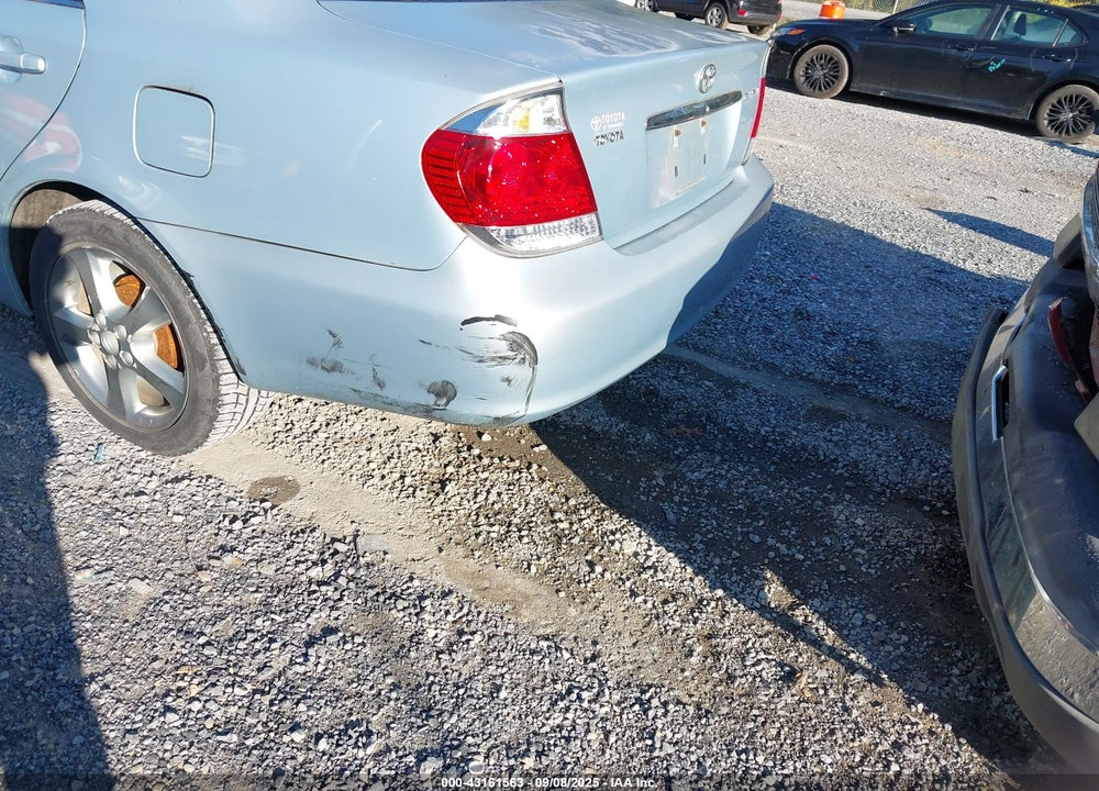 2006 TOYOTA CAMRY VIN: 4T1BE32K96U741724