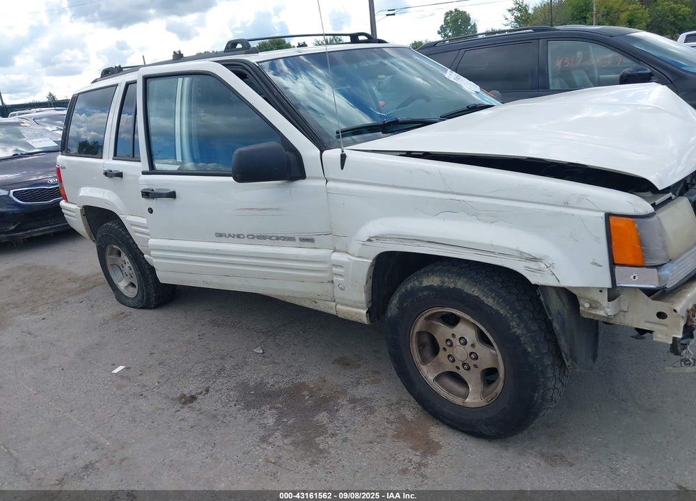 1998 JEEP GRAND CHEROKEE LAREDO VIN: 1J4GZ48S9WC175477