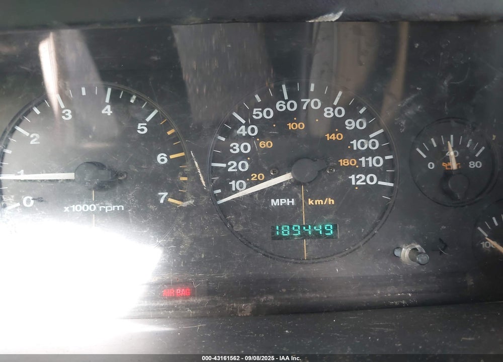 1998 JEEP GRAND CHEROKEE LAREDO VIN: 1J4GZ48S9WC175477