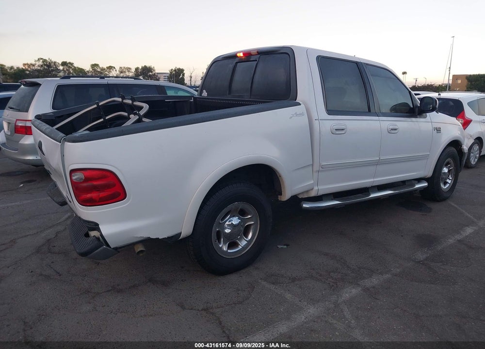 2002 FORD F-150 LARIAT/XLT VIN: 1FTRW07L52KE35786