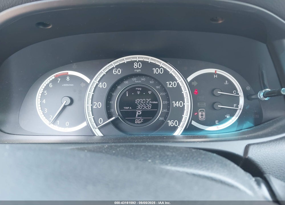 2013 HONDA ACCORD LX VIN: 1HGCR2F35DA283707