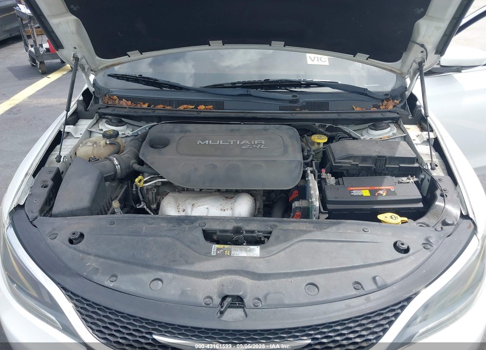 2015 CHRYSLER 200 VIN: 1C3CCCAB3FN593651