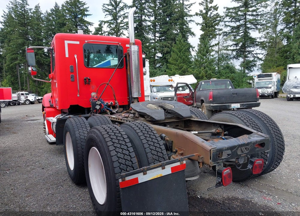 2005 FREIGHTLINER CONVENTIONAL COLUMBIA VIN: 1FUJA6CV75LN82818