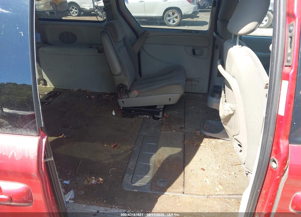 2005 CHRYSLER TOWN & COUNTRY TOURING VIN: 2C4GP54L65R530904