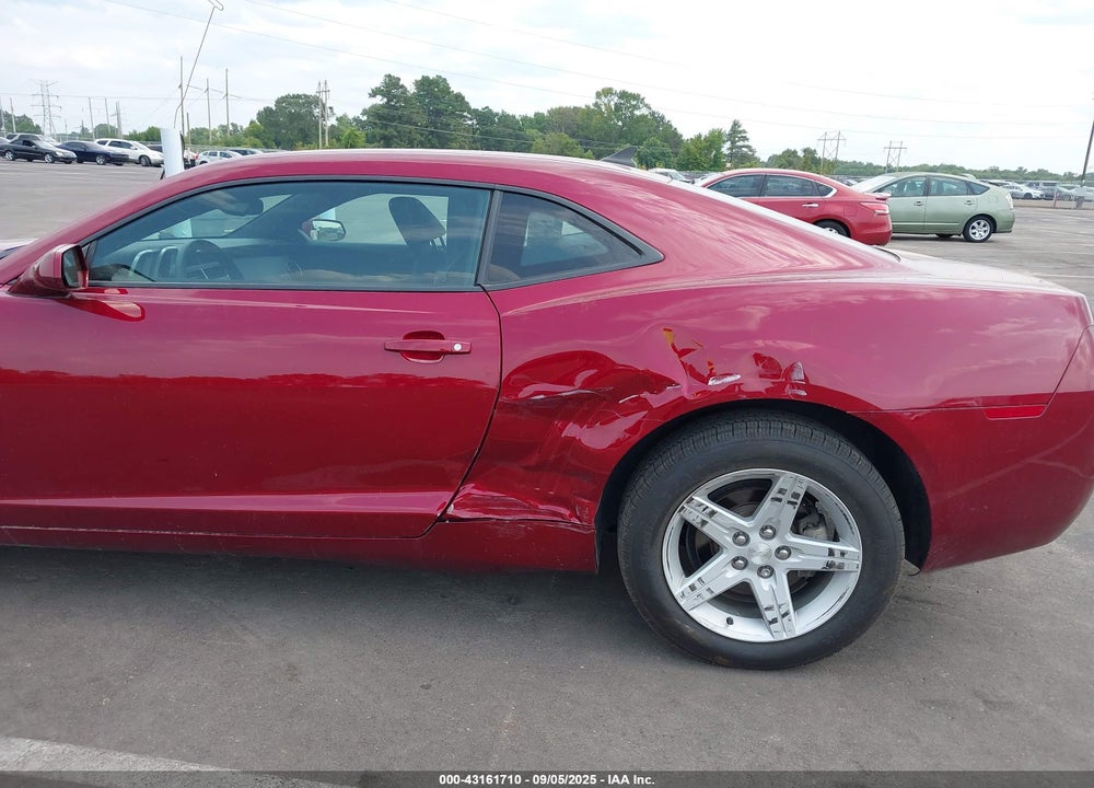 2011 CHEVROLET CAMARO VIN: 2G1FB1ED9B9134013