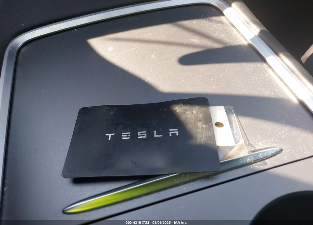 2021 TESLA MODEL 3 LONG RANGE DUAL MOTOR ALL-WHEEL DRIVE VIN: 5YJ3E1EB0MS055867