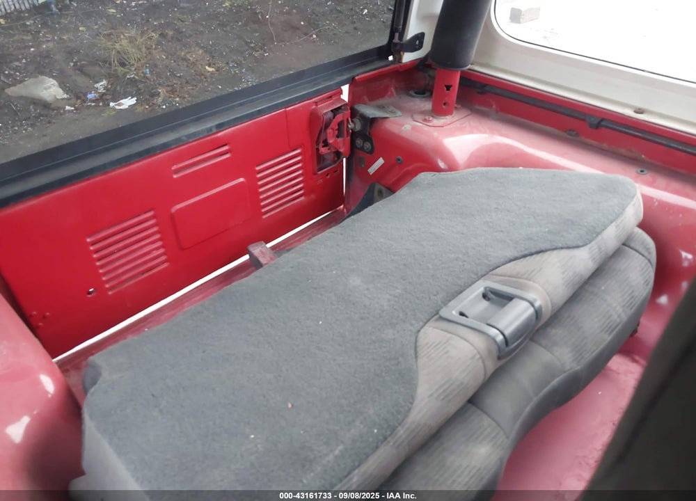 2004 JEEP WRANGLER / TJ SPORT VIN: 1J4F449S54P753220