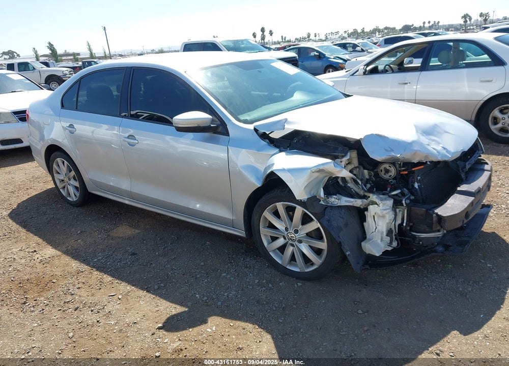 2012 VOLKSWAGEN JETTA 2.5L SE VIN: 3VWBP7AJ9CM317388