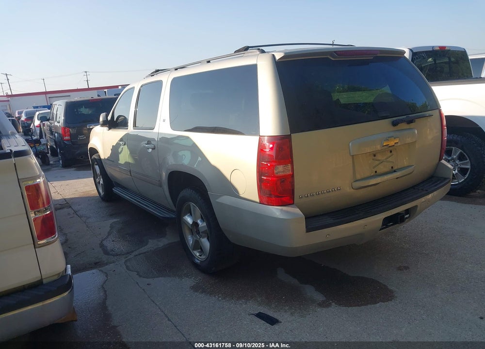 2007 CHEVROLET SUBURBAN 1500 LT VIN: 3GNFC16J57G261256