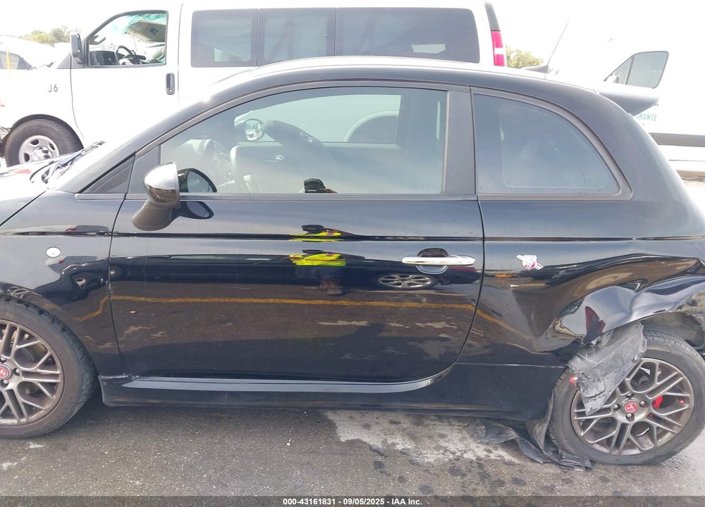 2016 FIAT 500 VIN: 3C3CFFFH4GT126004