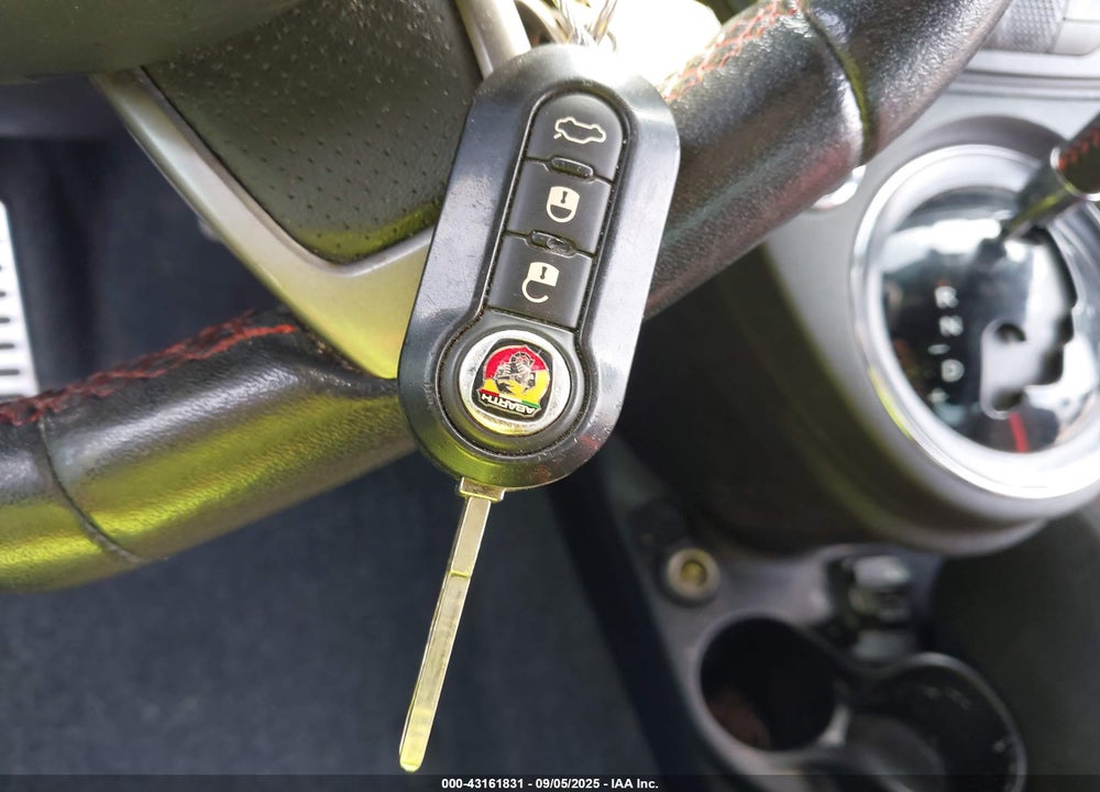 2016 FIAT 500 VIN: 3C3CFFFH4GT126004