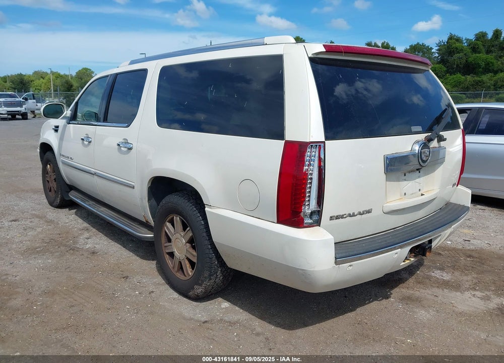 2007 CADILLAC ESCALADE ESV VIN: 1GYFK66857R289333