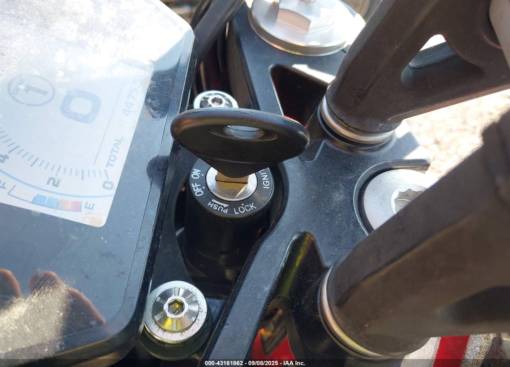 2020 BENELLI 302S VIN: LBBPHE04XLBB76017