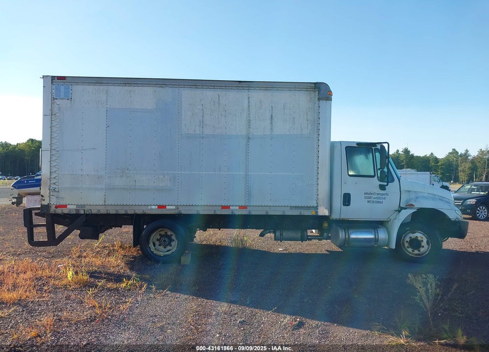 2004 INTERNATIONAL 4000 4300 VIN: 1HTMNAAM44H610665