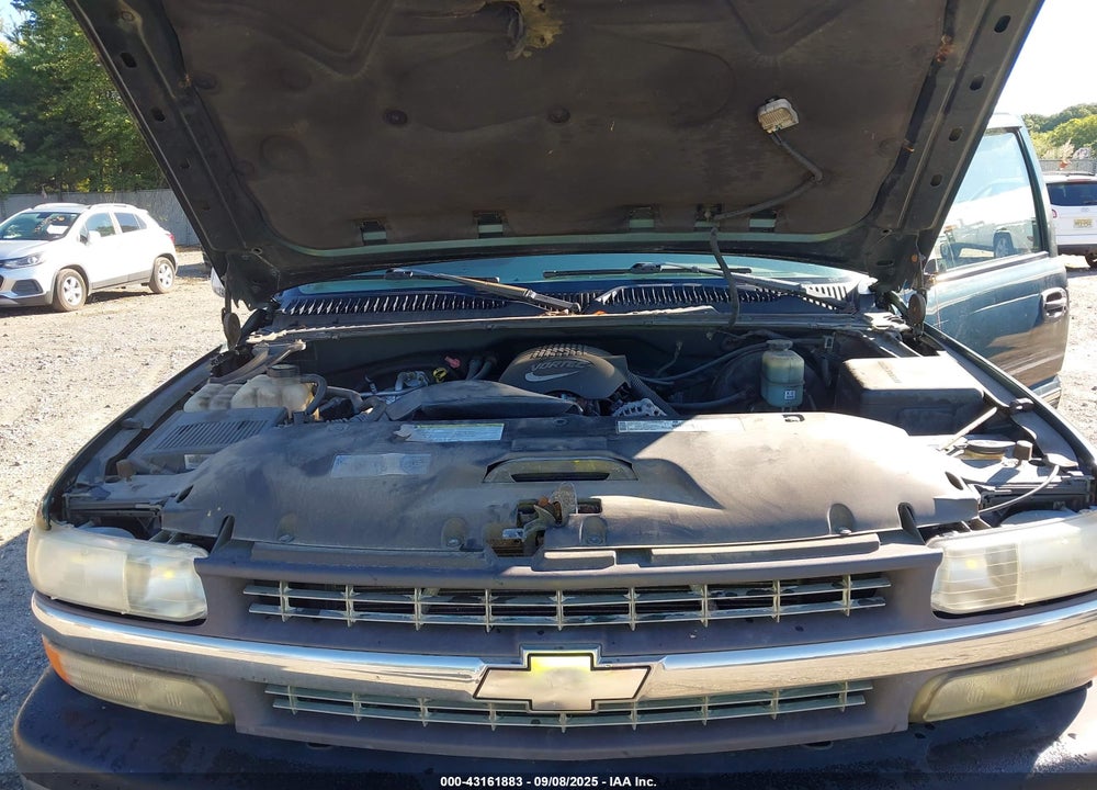 2001 CHEVROLET SILVERADO 1500 LS VIN: 2GCEK19V111307171