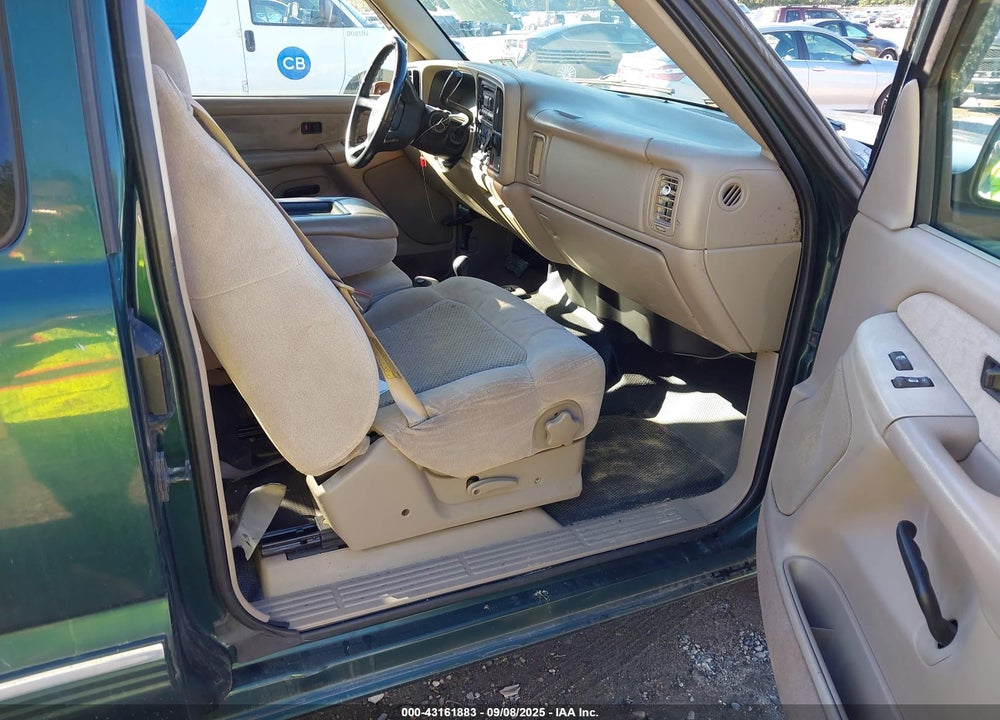 2001 CHEVROLET SILVERADO 1500 LS VIN: 2GCEK19V111307171