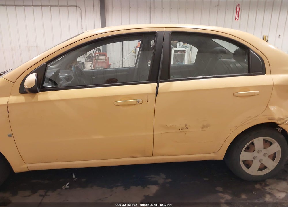 2008 CHEVROLET AVEO LS VIN: KL1TD56698B136290