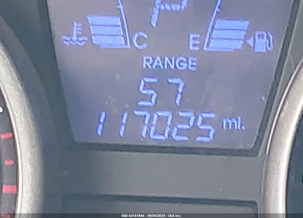 2013 HYUNDAI TUCSON VIN: KM8JU3AC2DU775137