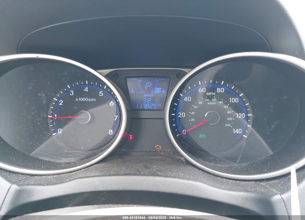 2013 HYUNDAI TUCSON VIN: KM8JU3AC2DU775137