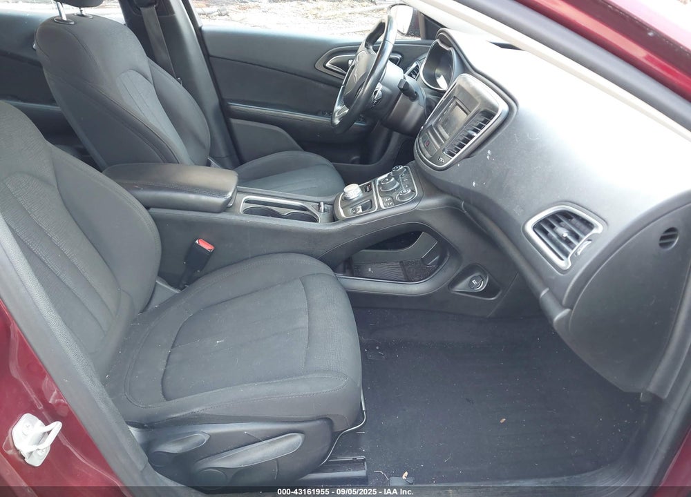 2016 CHRYSLER 200 LIMITED VIN: 1C3CCCAG6GN148589