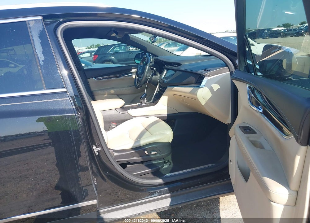 2018 CADILLAC XT5 VIN: 1GYKNARS4JZ138670