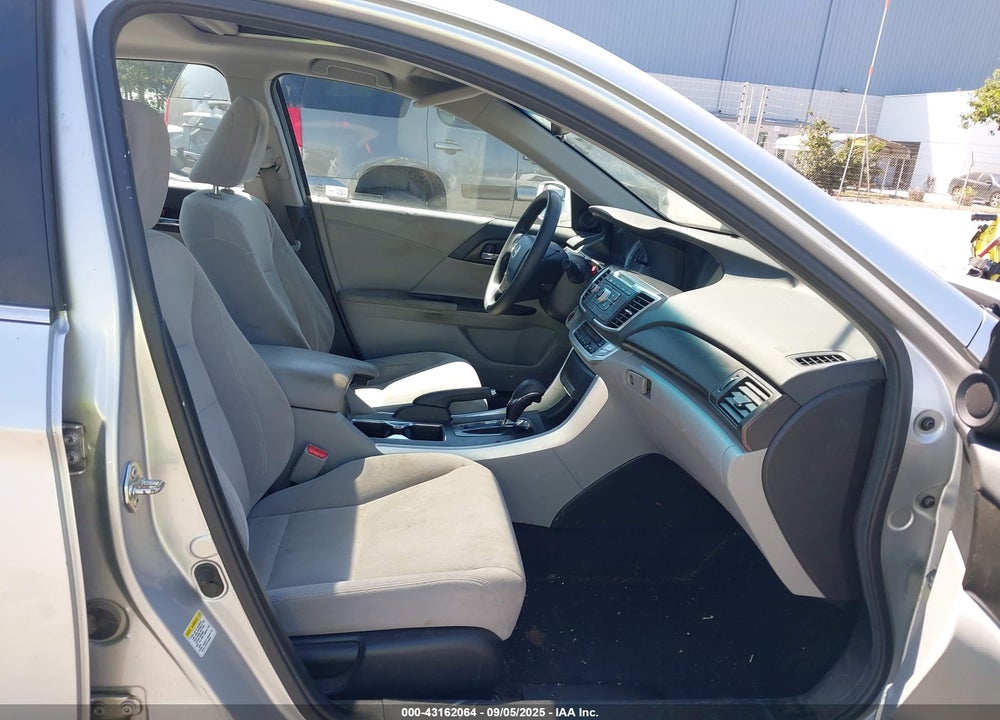 2013 HONDA ACCORD VIN: 1HGCR2F75DA059274