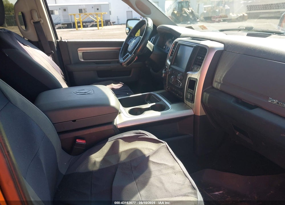 2016 RAM 1500 VIN: 3C6RR7LT2GG175441