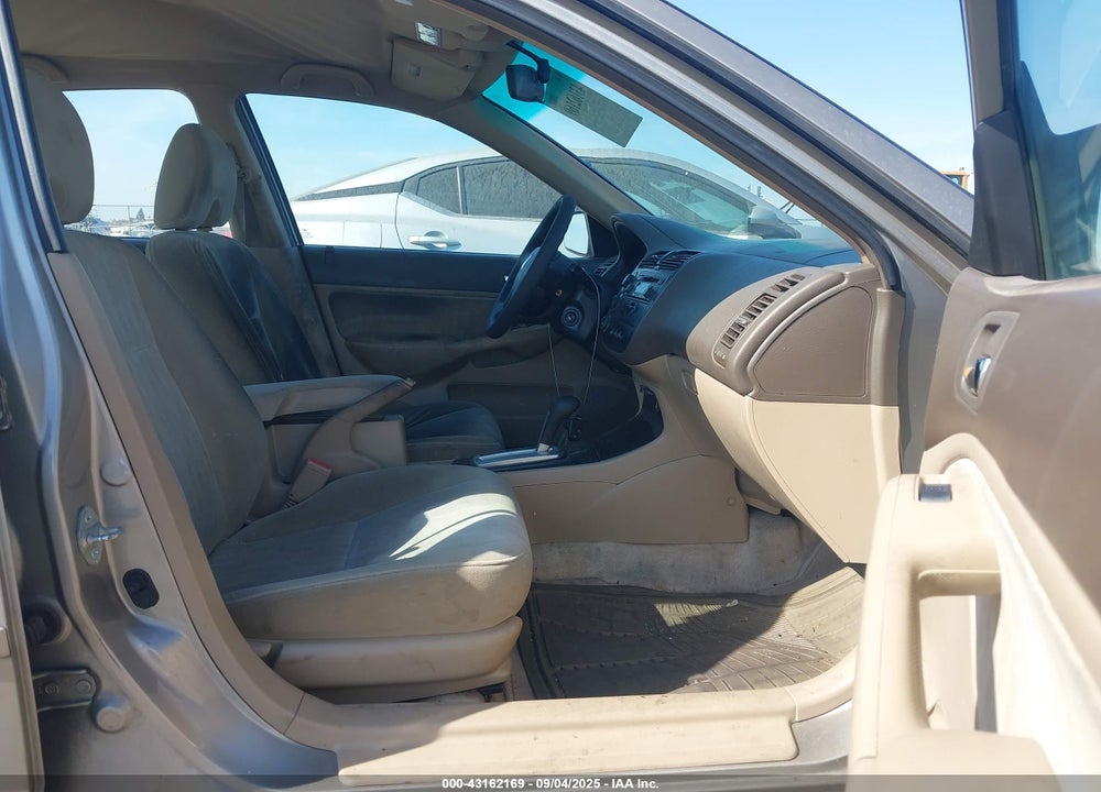 2005 HONDA CIVIC LX VIN: 2HGES16555H584232