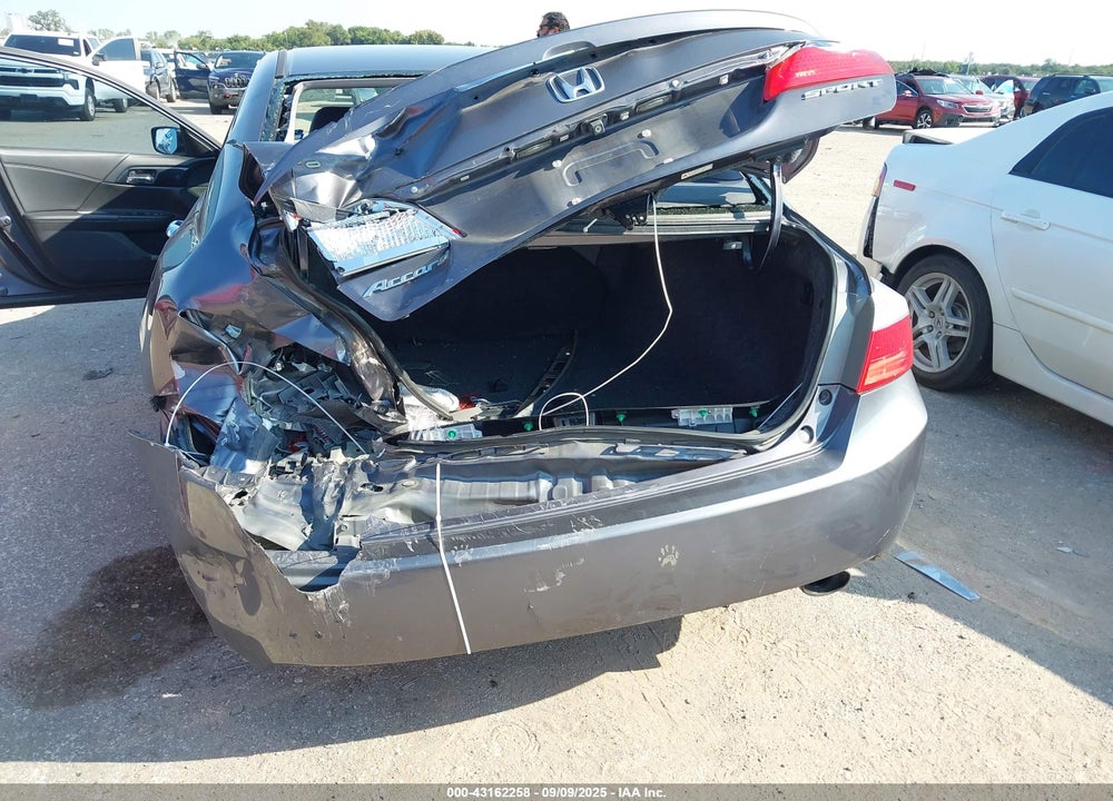 2014 HONDA ACCORD VIN: 1HGCR2F57EA173003