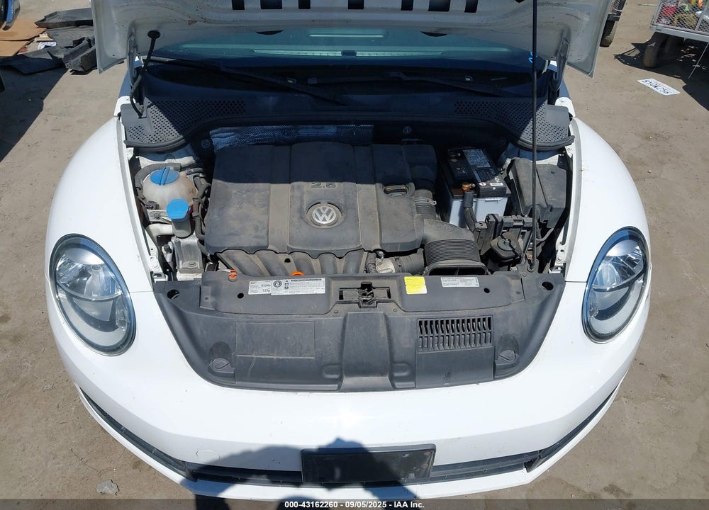 2012 VOLKSWAGEN BEETLE VIN: 3VWJX7AT6CM640231