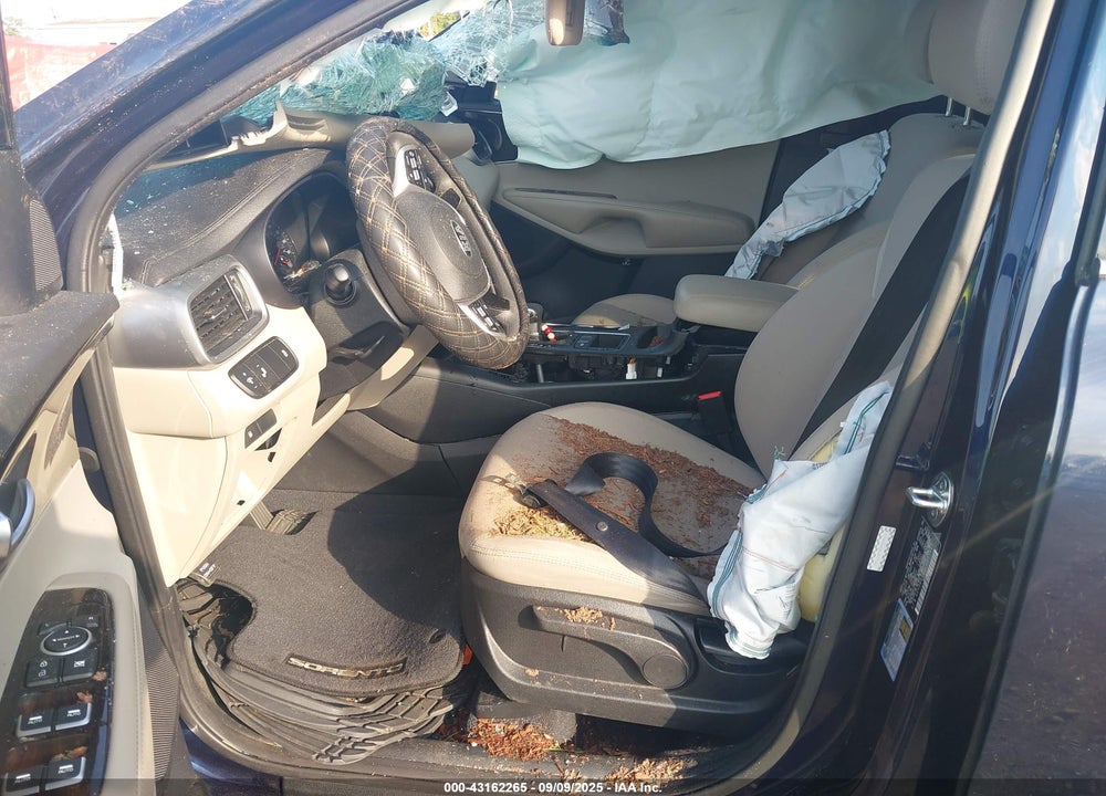 2020 KIA SORENTO VIN: 5XYPG4A30LG677641