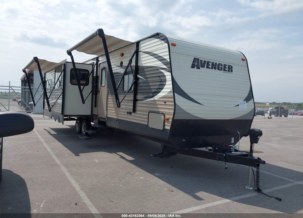2015 AVENGER M-32 RED VIN: 5ZT2AVXB6FB905980