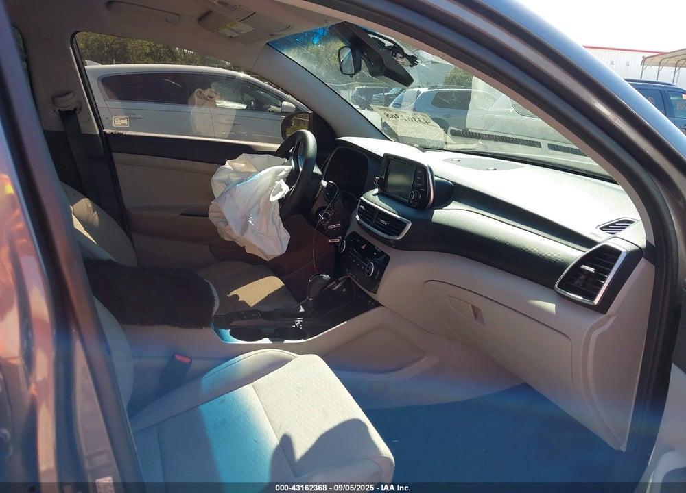 2021 HYUNDAI TUCSON VIN: KM8J23A46MU363687