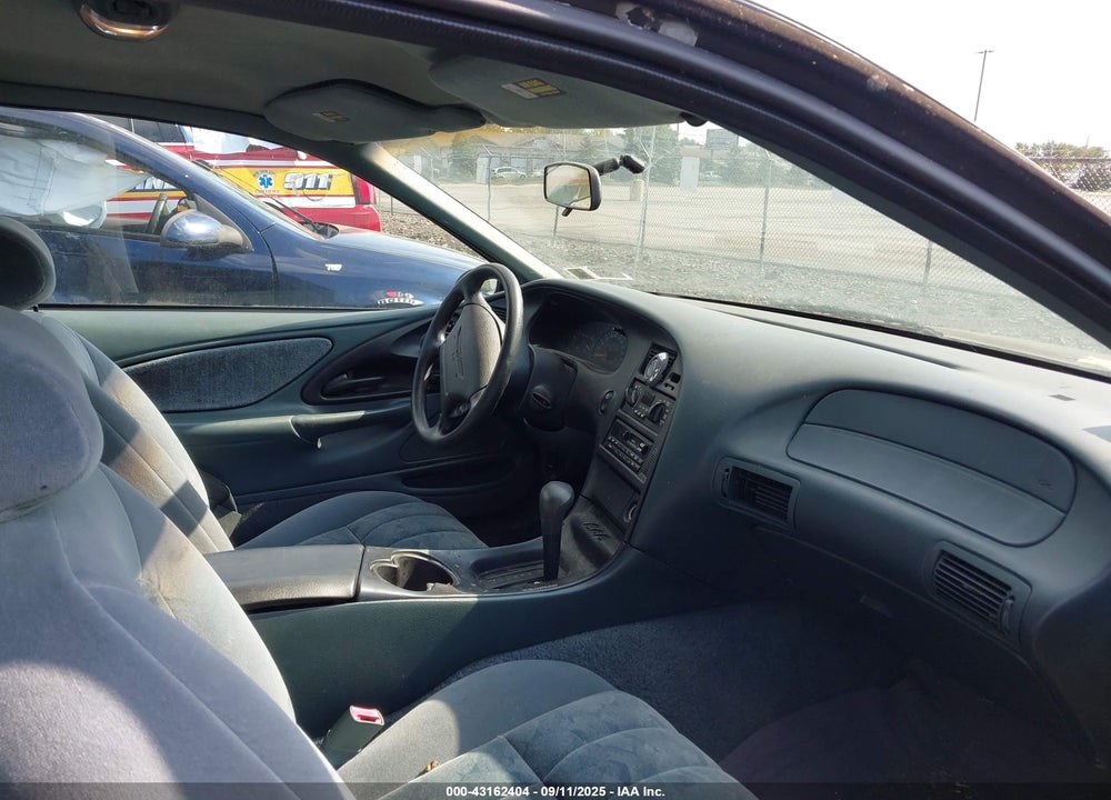 1997 FORD THUNDERBIRD LX VIN: 1FALP6245VH149448