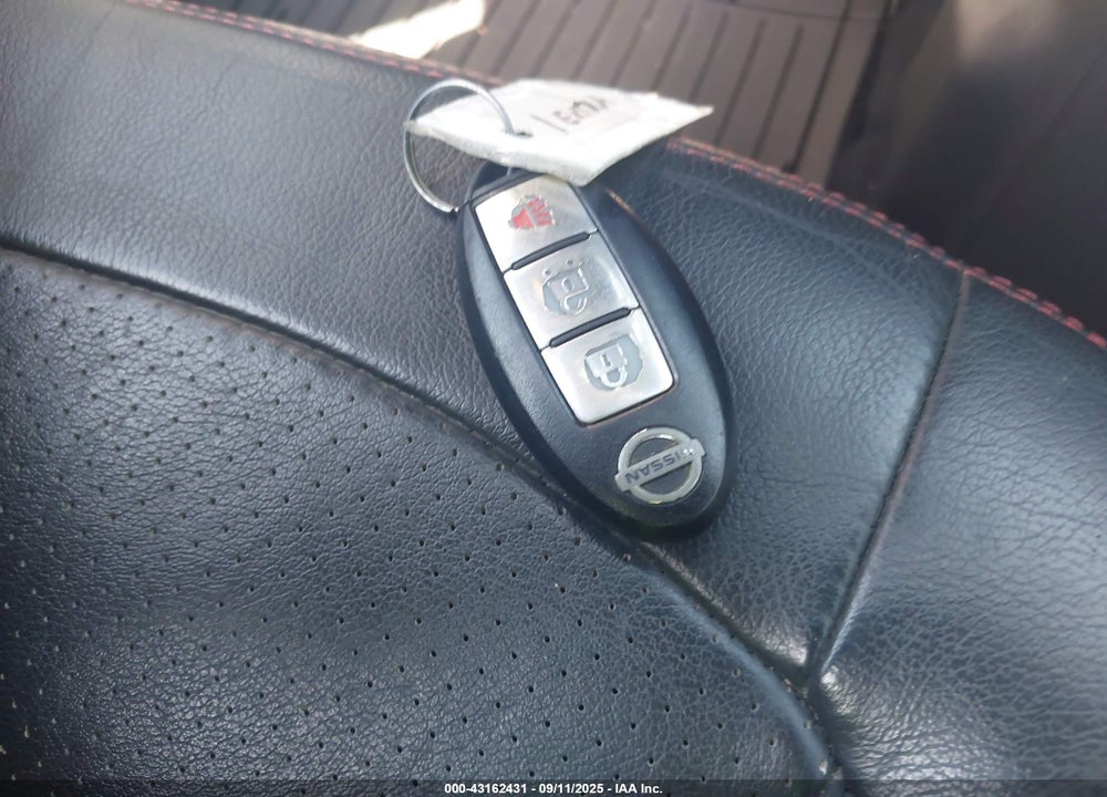 2011 NISSAN ROGUE VIN: JN8AS5MV0BW660819