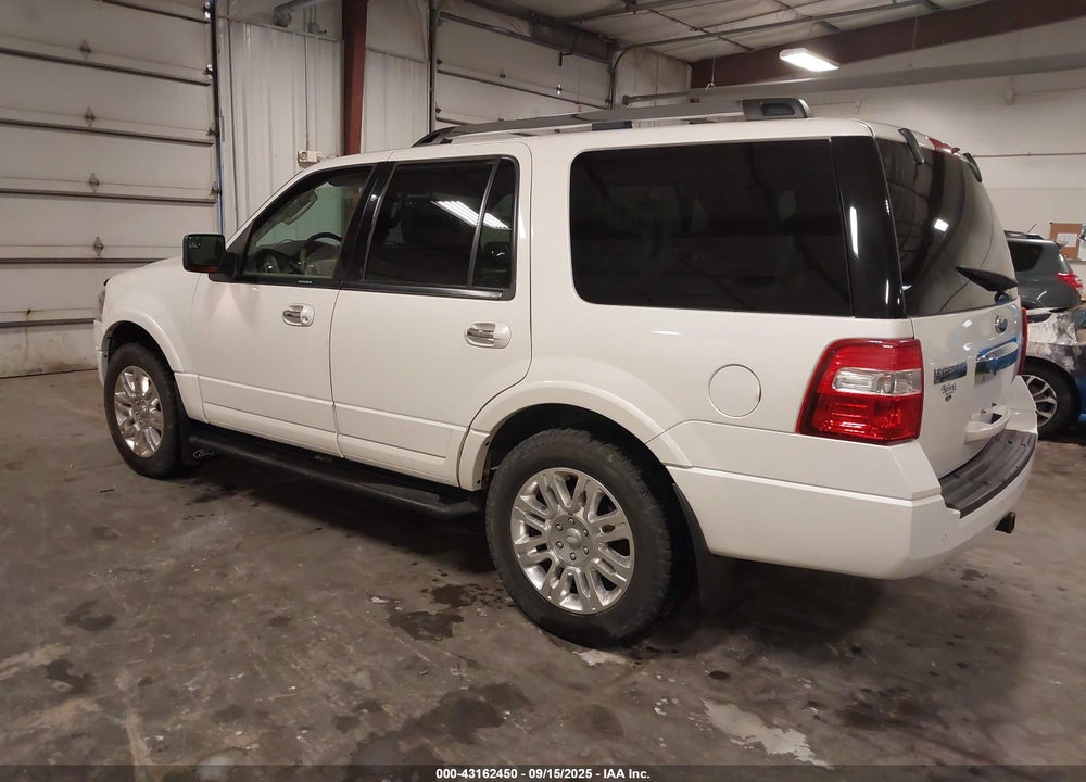 2013 FORD EXPEDITION VIN: 1FMJU2A58DEF02385