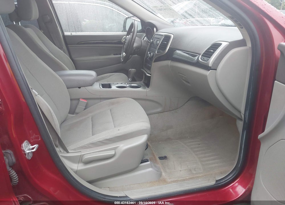 2012 JEEP GRAND CHEROKEE VIN: 1C4RJFAG7CC161760