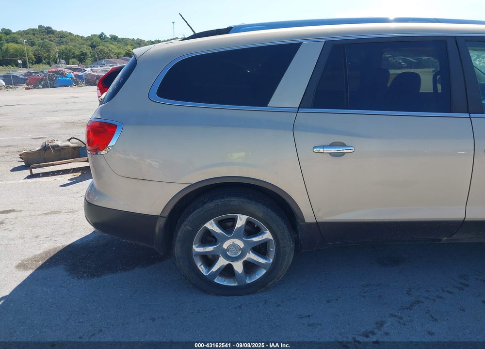 2008 BUICK ENCLAVE VIN: 5GAER23718J224319