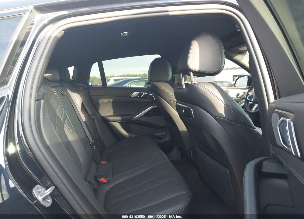2024 BMW X6 XDRIVE40I VIN: 5UX33EX00R9T50307