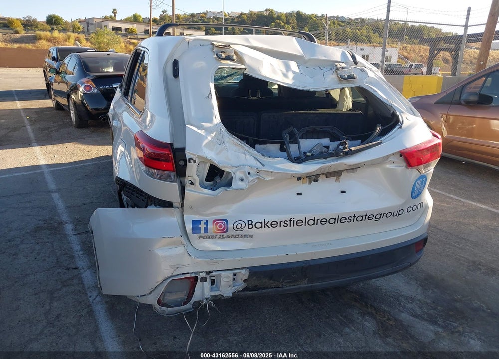 2019 TOYOTA HIGHLANDER VIN: 5TDZARFH5KS057297