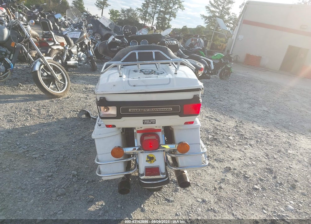 2006 HARLEY-DAVIDSON FLHTCUI VIN: 1HD1FCW1X6Y692975