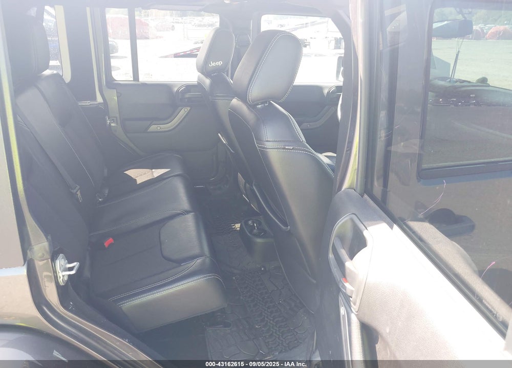 2018 JEEP WRANGLER UNLIMITED VIN: 1C4HJWDG1JL852576