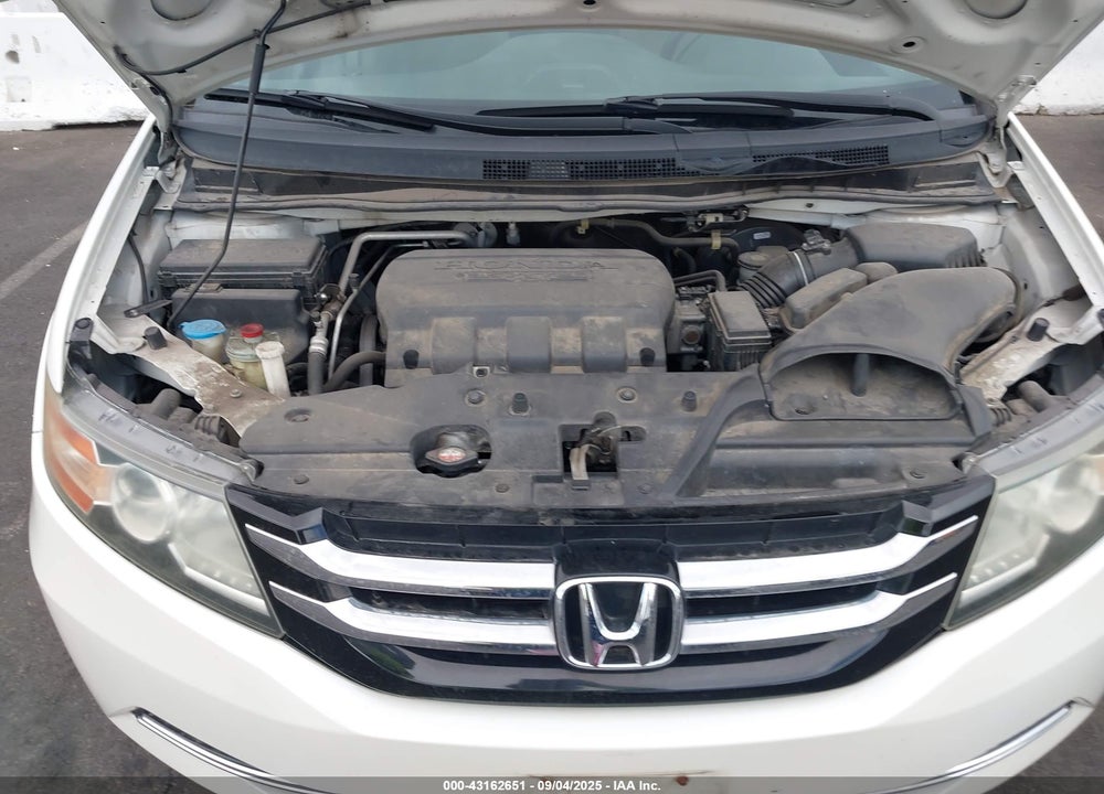 2015 HONDA ODYSSEY LX VIN: 5FNRL5H20FB102135